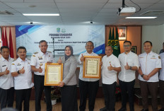 Selesaikan Sejumlah Sengketa Hukum, Kejari Kota Bekasi Raih Penghargaan dari Wali Kota Tri Adhianto