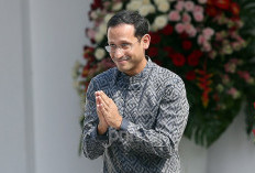 Seusai Bertemu Jokowi, Menteri Nadiem Membatalkan Kenaikan UKT