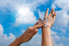 SPF 50 vs SPF 70: Mana yang Paling Ampuh Melindungi Kulit Berminyak?