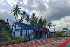 Diterjang Angin, Atap Tribun Sport Center Roboh