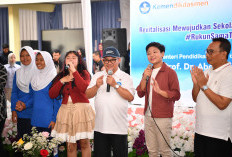 Mendikdasmen Bersama Ratusan Murid Garut Deklarasikan Gerakan Rukun Sama Teman