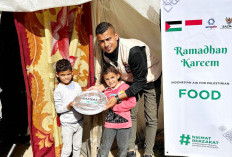 BAZNAS Bagikan Hidangan Berkah Ramadan untuk Warga Palestina