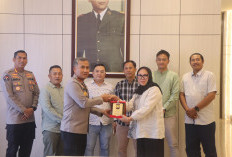 Dirut RBMG Silaturahmi ke Kapolda Bengkulu, Perkuat Sinergi Media dan Kepolisian
