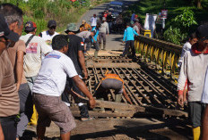 Wabup BU Pantau Perbaikan Jembatan Desa Wonoharjo