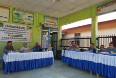 Cegah Korupsi Dana Desa, Bhabinkamtibmas Lebong Tengah Ingatkan Kades Pahami Regulasi