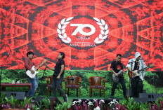 Rayakan 70th KAA, Usman Hamid And The Blackstones Bawakan Album Baru Kritik Sosial
