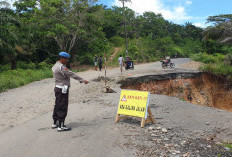 Abrasi Jalinbar Batik Nau Telan Korban! Pengendara Terjun Bebas 15 Meter
