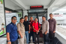 Buronan Korupsi Ditangkap di Surabaya, Hanya Bisa Pasrah, Lihat Tampangnya