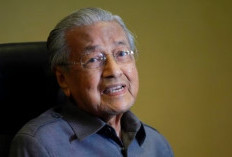 Mahathir Mohamad Dirawat di Rumah Sakit Akibat Infeksi Saluran Pernapasan