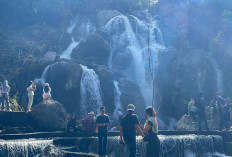 Viral di Media Sosial, Air Terjun Tik Kersip di Lebong Diserbu Ribuan Wisatawan