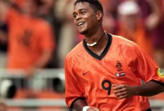 Gaji Pelatih Baru Timnas Indonesia, Patrick Kluivert Mencapai 18 Miliar Pertahun?