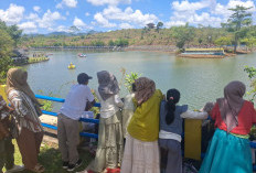 Ribuan Wisatawan Padati Objek Wisata di Lebong, Polisi Pastikan Lalu Lintas Aman