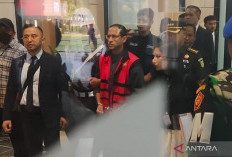 Mantan Hakim MK soal Kasus Nadiem: Korupsi tak Harus Menguntungkan Diri Sendiri