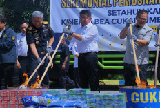 Herman Deru Sebut Pemusnahan Barang Ilegal Jadi Bukti Nyata Negara Hadir Melindungi Rakyat