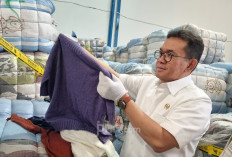 Kemendag Sita 19 Ribu Ballpress Pakaian Bekas Ilegal Senilai Rp 112 M di Bandung Raya