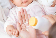  Waspadai Penggunaan Bedak Tabur Berbahaya Untuk Bayi