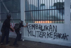 Tenda Massa Aksi Tolak RUU TNI di DPR Dibongkar Paksa, Pemprov DKI Minta Maaf, Gubernur Turun Tangan Evaluasi 