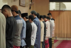 Kenapa Sholat Zuhur dan Asar Senyap? Ini Alasan Imam Tidak Bersuara