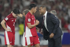 Media-media Eropa: Kluivert Bagus Sebagai Pemain, Tidak Jadi Pelatih