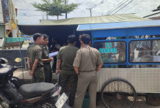 Tertibkan PKL di Trotoar dan Taman Kota, Gerobak Siap Diangkut Jika Membandel