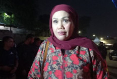 Elly Sugigi Ungkap Kebaikan Istri Pasha Ungu