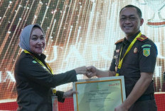 Kejari Bengkulu Utara Raih Penghargaan Juara Umum di Rakerda Kejati Bengkulu 2023