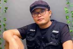Bantah Putus, Sule Masih Jalin Hubungan dengan Santyka Fauziah