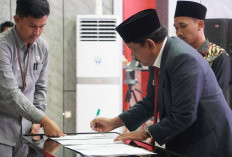 Tandatangani NPHD, Bupati BU Harapkan Jadi Barometer Pemilu Bengkulu