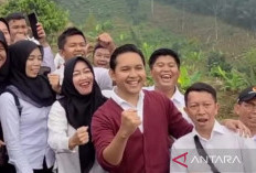 Wajah-wajah Ceria Mantan Honorer & CPNS Bersama Mas Bupati, Kami Ikut Senang