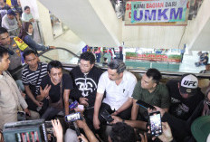 Pedagang Senen Mengadu ke Maman dan Adian, Pastikan Tak Terganggu Keberadaan Thrifting