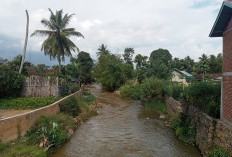 Warga Diminta Hindari Mandi di Sungai Saat Musim Penghujan