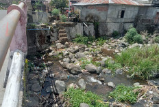 Camat Imbau Warga Tidak Buang Sampah ke Sungai