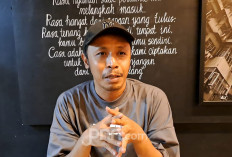 Furry Setya 'Purnomo' Dulu Putus Kuliah, Kini Resmi Sandang Gelar Sarjana