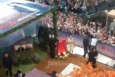 Tebar Senyuman, Kim Seon Ho dan Go Yoon Jung Sapa Penggemar di Jakarta