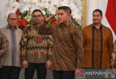 Seskab Teddy Indra Wijaya Naik Pangkat jadi Letnan Kolonel