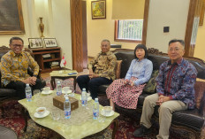 Setengah Dibuka