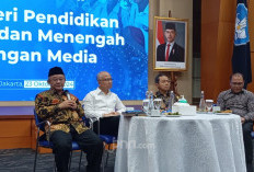 Kabar Gembira dari Mendikdasmen Abdul Mu'ti Bagi Guru Honorer, Anggaran 2025 Aman