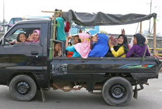 Mobil Bak Terbuka Dilarang Angkut Penumpang