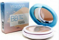 Rekomendasi 4 Bedak Padat Wardah yang Bagus dan Tahan Lama