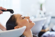 Perawatan Ekstra untuk Rambut, Pentingkah Melakukan Hair & Scalp Scrub?