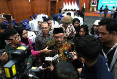 Mendikdasmen Abdul Mu'ti Bakal Mengevaluasi Penempatan Guru PPPK