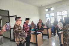 Absensi Manual Diterapkan, Wabup Bambang Sidak ke OPD 