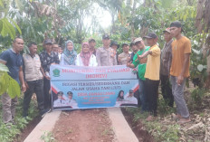 Pemdes Danau Liang Bagikan BLT DD dan Gelar Monev Hasil Pembangunan Tahap I