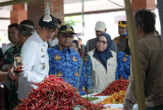 Sambut Nataru, Bupati Bengkulu Utara Sidak Pasar Purwodadi