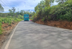 Belum Sebulan, Gerusan Longsor Kembali Landa Jalan Menuju Danau Picung