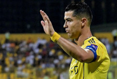 Cristiano Ronaldo Mau Buka Puasa: Dua Trofi Sekaligus