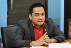 DPR Sentil Mentalitas PNS & PPPK yang Cuma Datang, Pulang, Ngopi, Sore Presensi