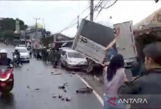 5 Kendaraan Tabrakan Beruntun di Jalur Puncak Bogor