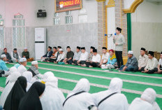 Bupati Bengkulu Utara Sambut Kepulangan Jamaah Haji dengan Haru