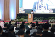 Menag Ajak Santri Pesantren Wali Songo Ngabar Meneladani Ulama Terdahulu